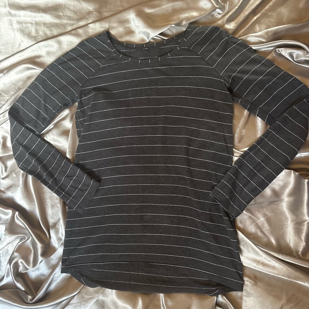 Lululemon Athletica Charcoal and White Striped Long Sleeve Tee